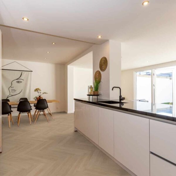 Hoomline - Fusion Superior Dryback Visgraat V4 Gotham Oak Flax